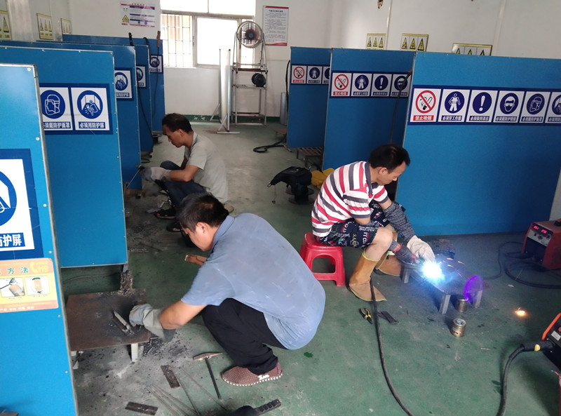 深圳龙城学焊工技术，深圳龙城哪里有焊工培训？