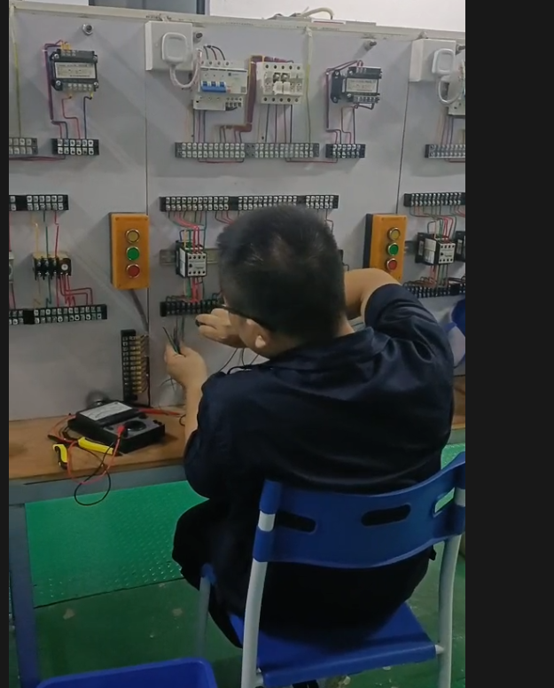 惠东高潭镇电工培训学校在哪里？惠东高潭镇哪里有电工培训学校？