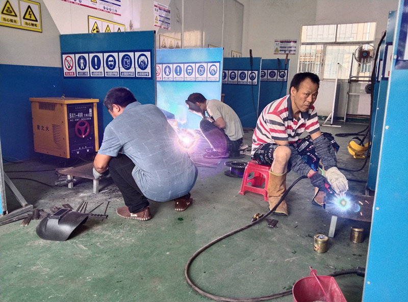 惠州惠城龙丰学焊工技术，惠州惠城龙丰哪里有焊工培训考证