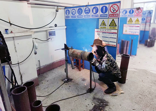 龙门地派镇考焊工证需要什么资料？