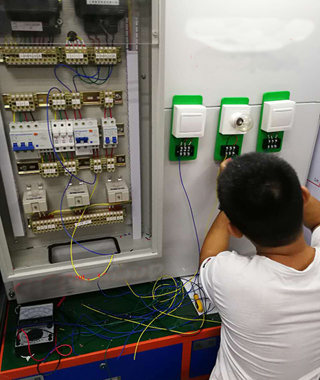 河源和平学电工多少钱？河源和平哪里考电工证？