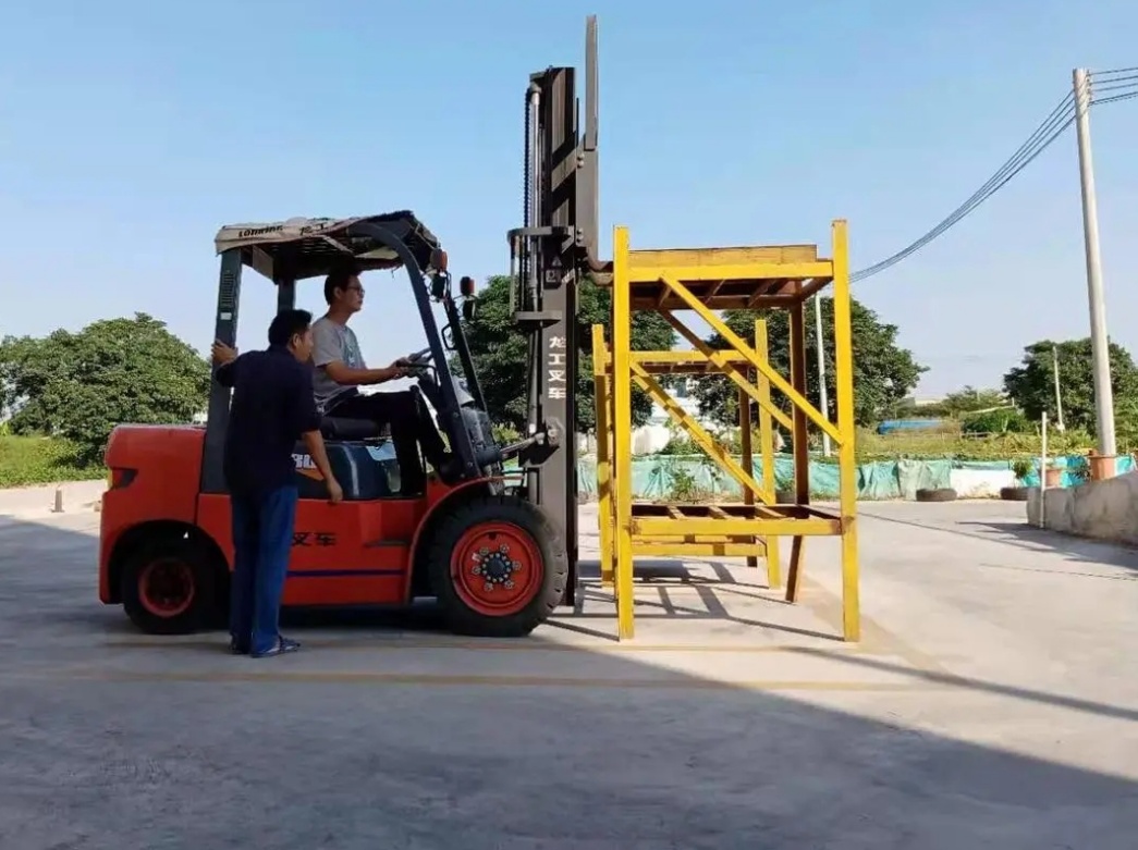 博罗横河考叉车证要多少钱，博罗横河学叉车技术要多少钱