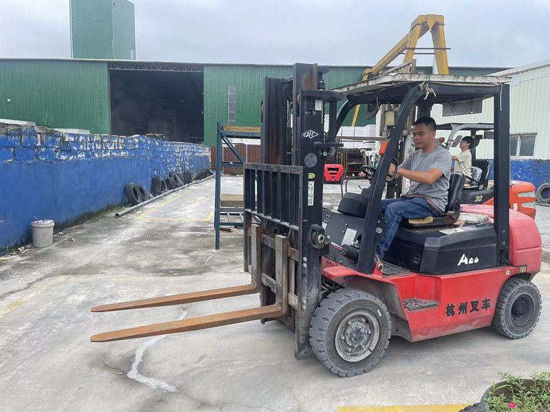 河源连平学叉车考证价钱，河源连平叉车培训学校