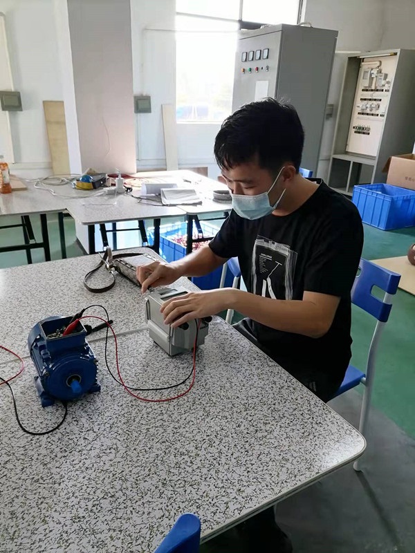 东莞望牛墩工培训考证中心，东莞望牛墩电工培训学校