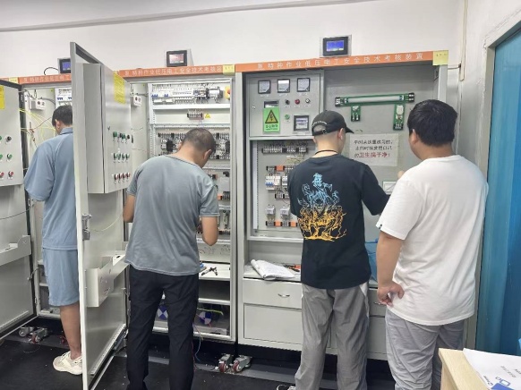 龙岗平湖学电工考证价钱，龙岗平湖电工培训学校