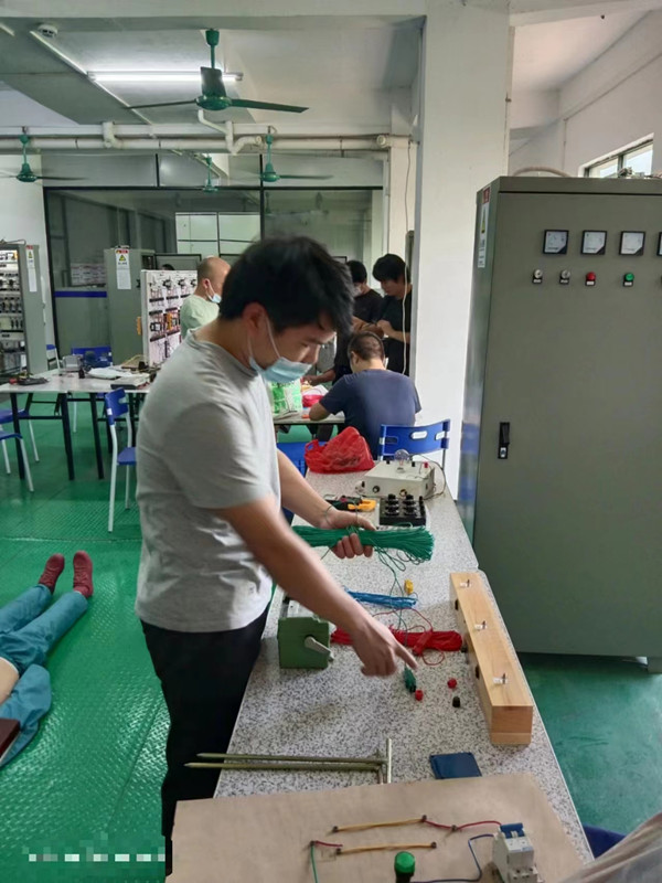 惠州惠城芦洲哪里有电工培训，惠州横沥学电工考证价钱