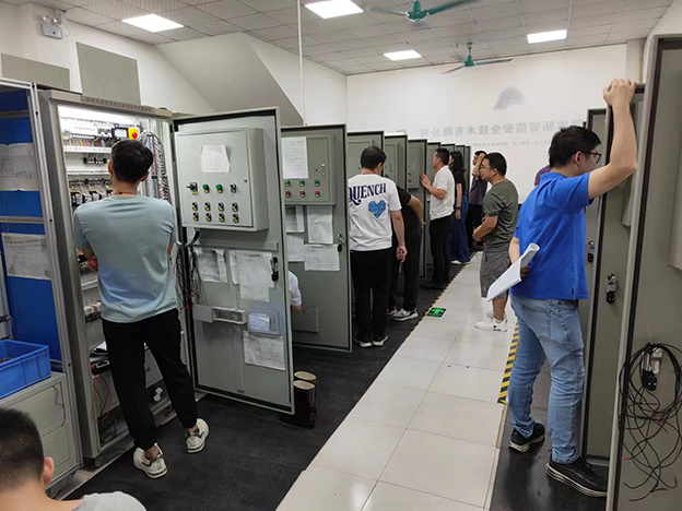 龙门麻榨哪里有电工培训学校